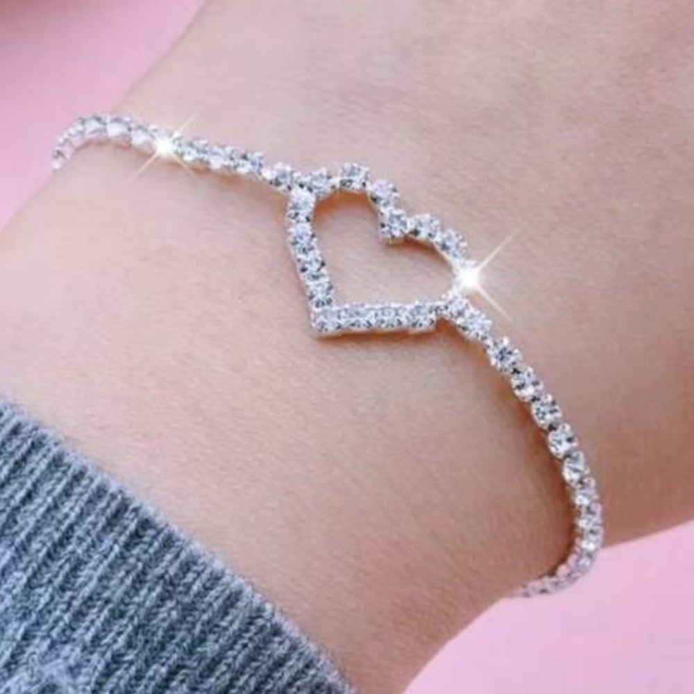 Cubic Zirconia Heart Tennis Bracelet